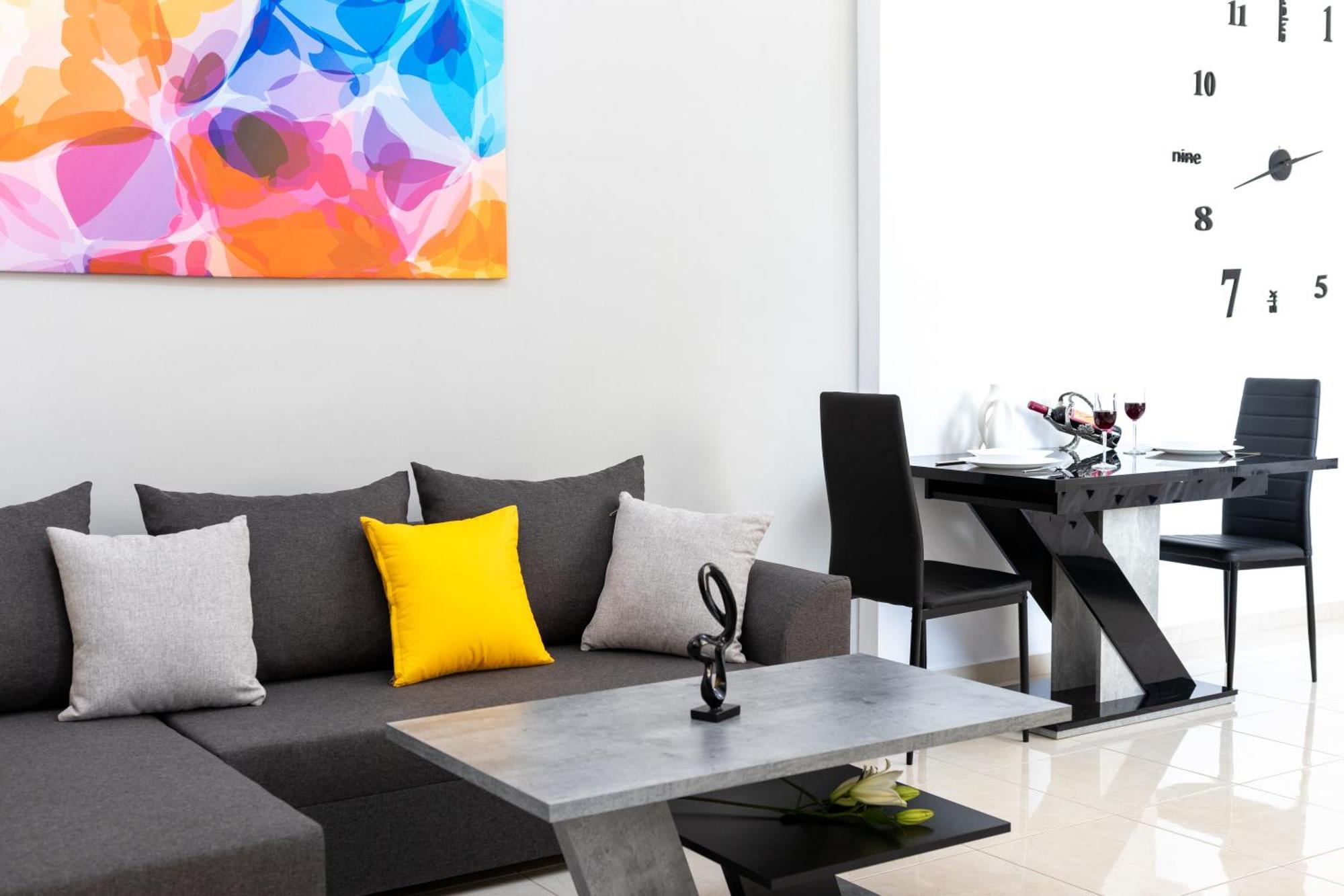 H4 Art Sparta Apartment ภายนอก รูปภาพ
