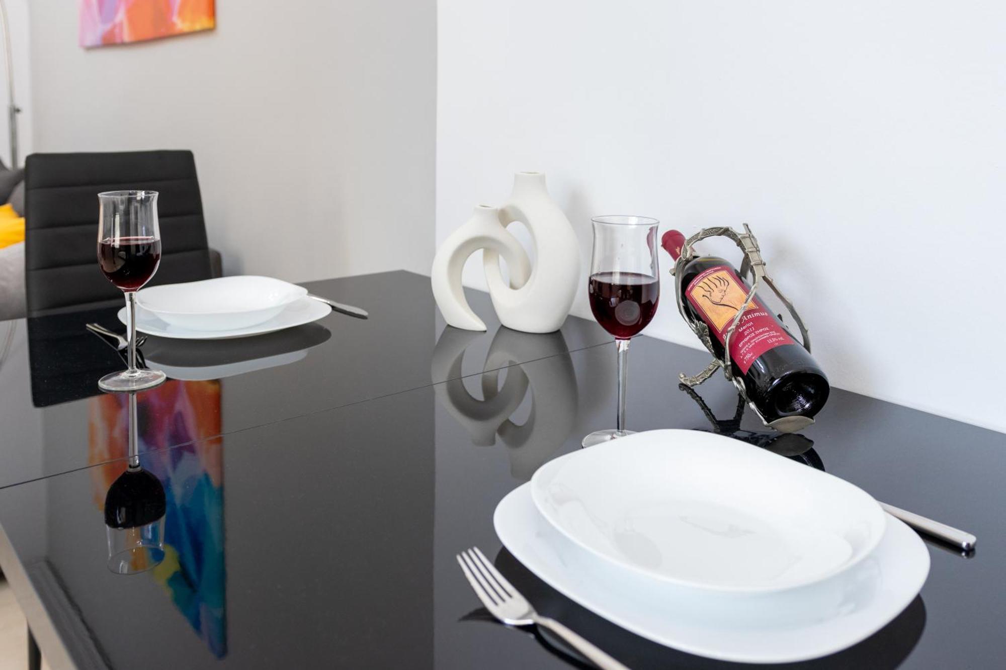 H4 Art Sparta Apartment ภายนอก รูปภาพ